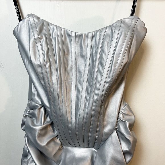 Lavish Alice Silver Metallic Vegan Leather Corset Mini Dress New Sz 0 - Picture 6 of 16
